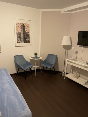 Superior Double Room | Desk, soundproofing, free WiFi, bed sheets - Hotel Restaurant Zum alten Postwagen (Gevelsberg)