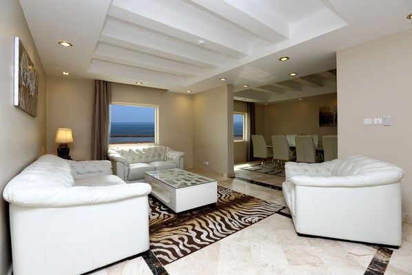 Suíte real | Área de estar | TV 40 polegadas com canais a cabo