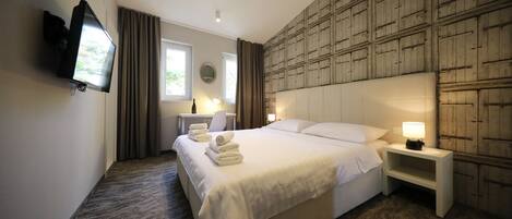 Chambres insonorisées, Wi-Fi gratuit, draps fournis