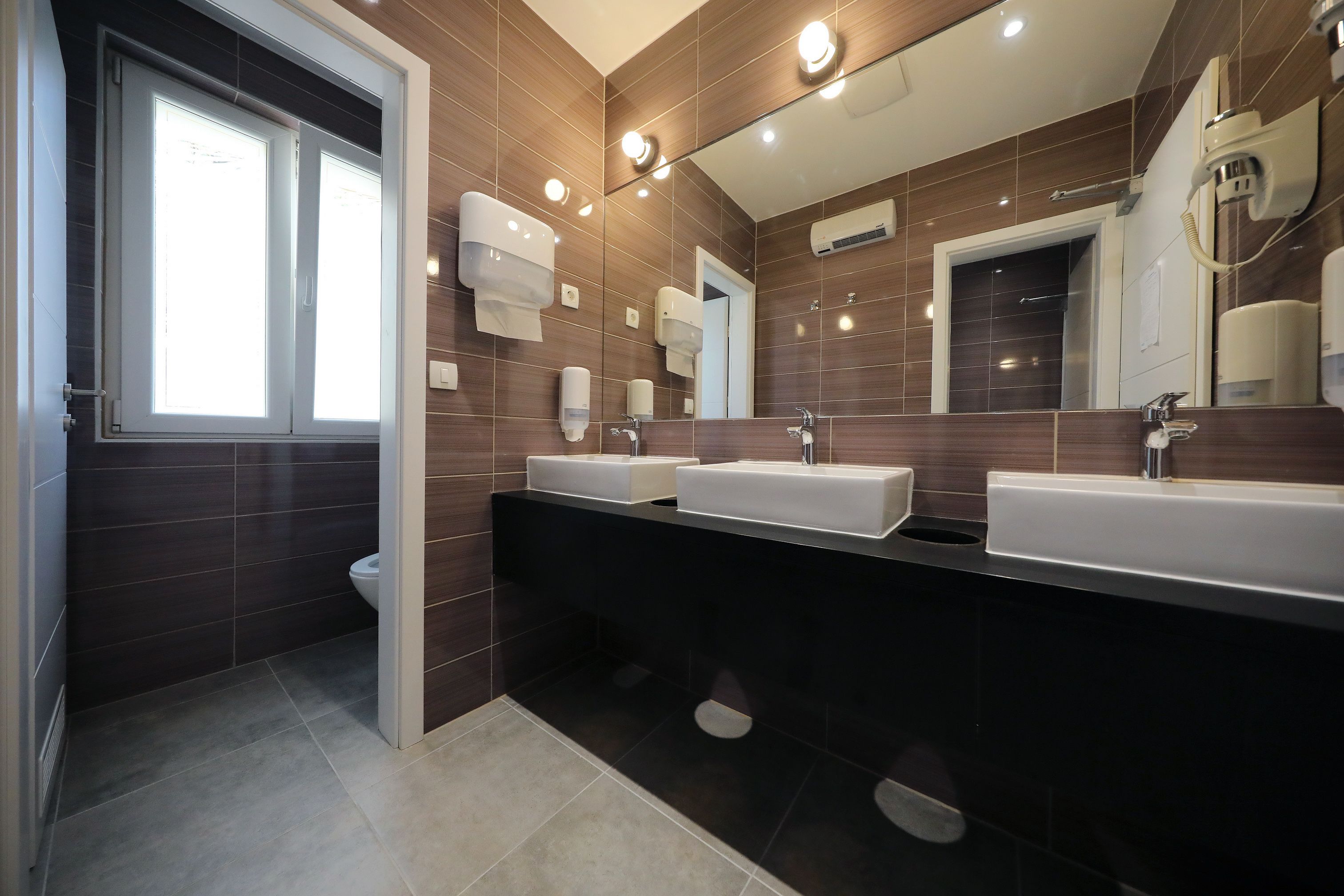 Photo - Downtown Boutique Hostel