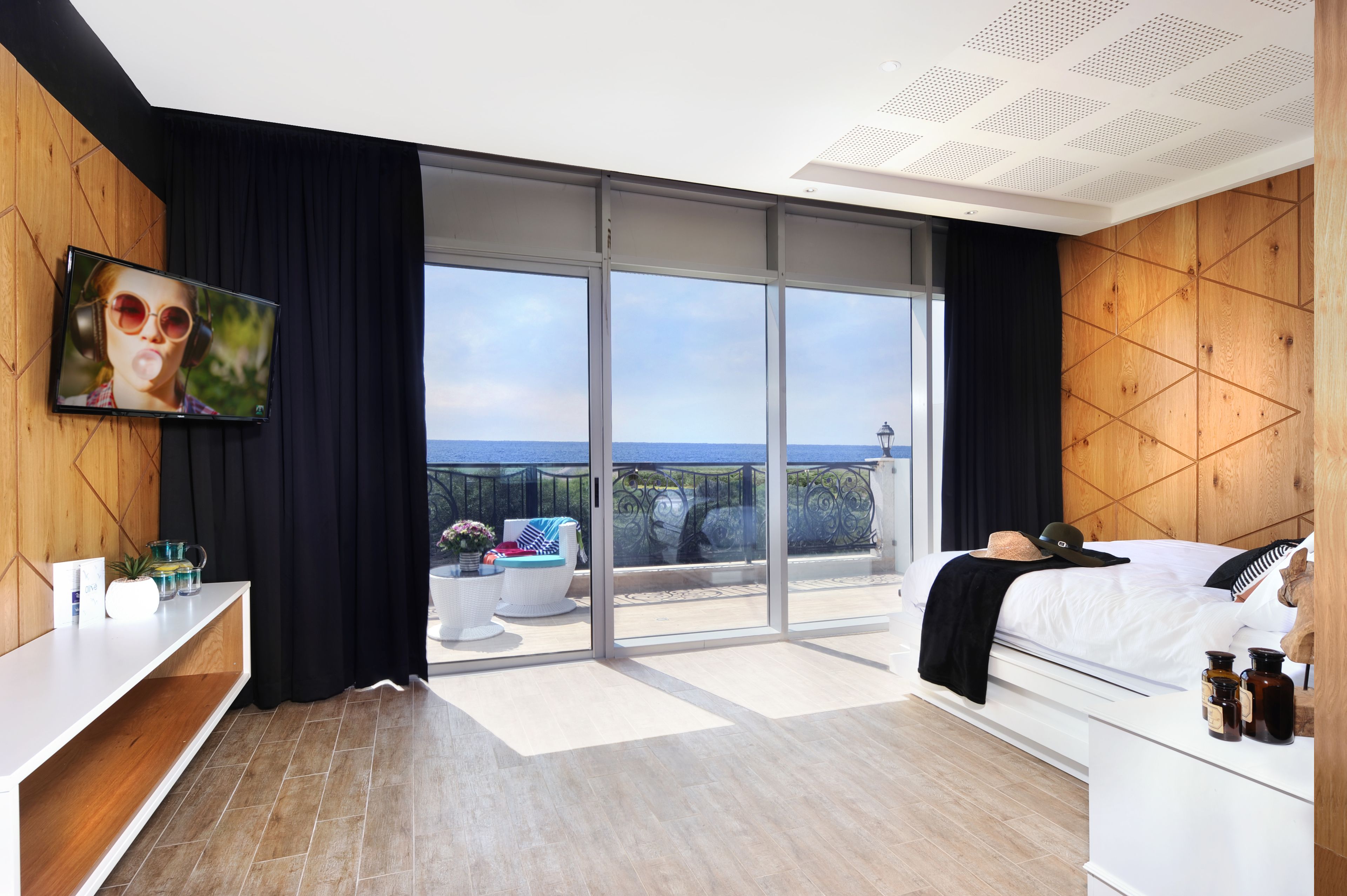 Deluxe Room, 1 Bedroom, Resort View | View from room