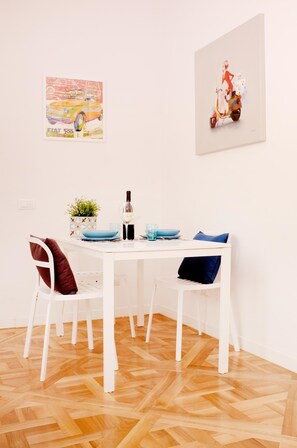Apartment, 1 Bedroom | In-room dining - Navona Holidays House (Rome)