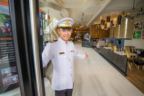 Concierge desk - The Astra A719 (Chiang Mai)