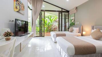 Studio Villa | Blackout drapes, soundproofing, free WiFi