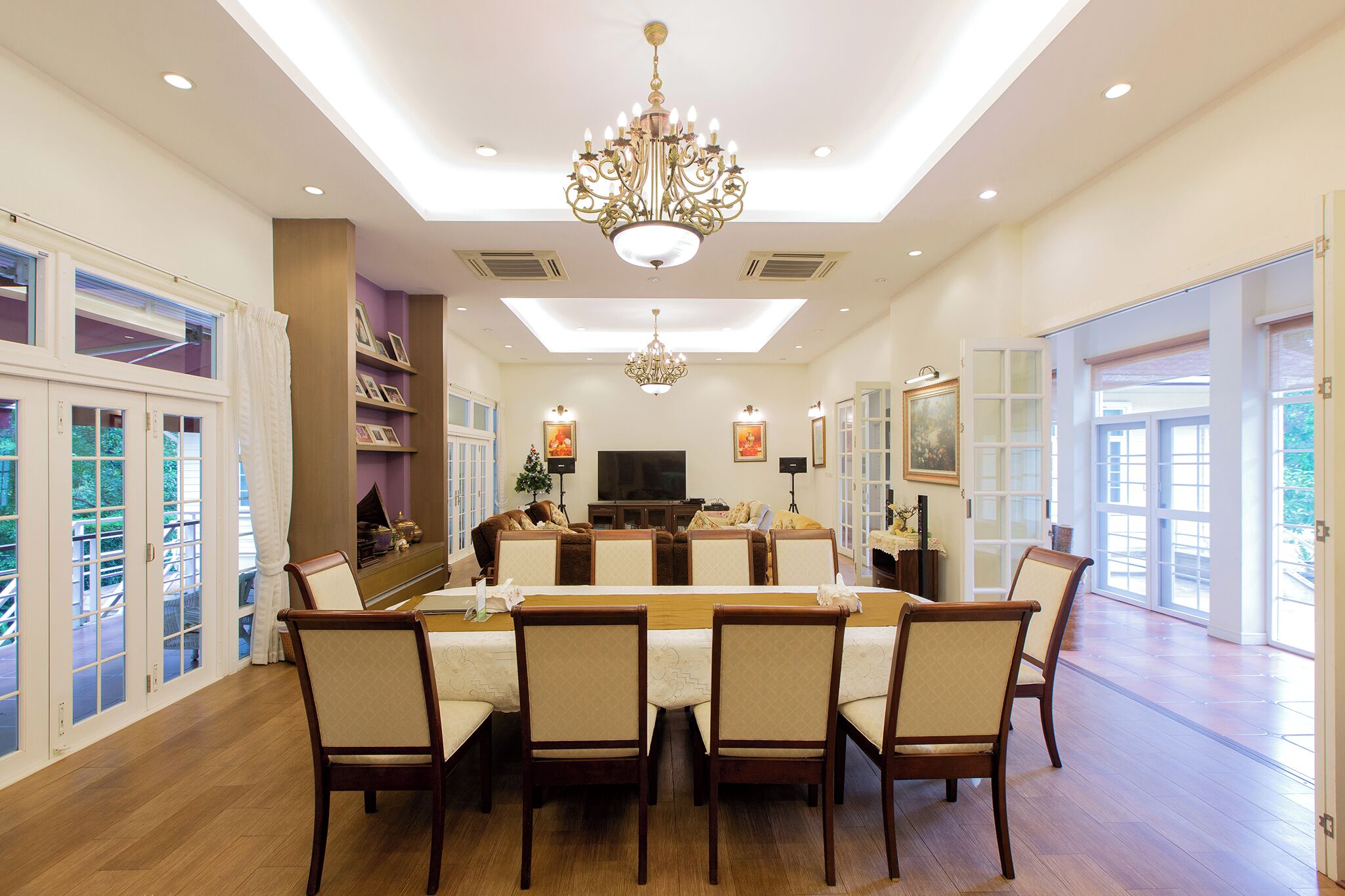 Family Villa | Living room
