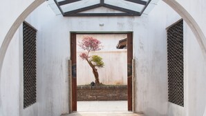 Entrée de l’hébergement
