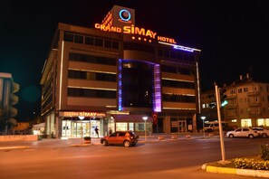 Front of property - Grand Simay Hotel (Erzincan)