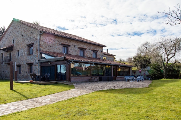 Façade de lâhĂ©bergement