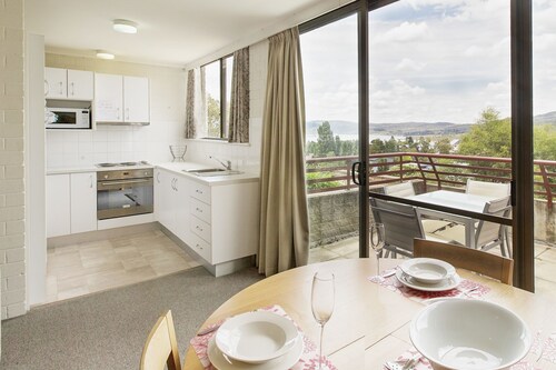 Tanderra 10 on Park Road