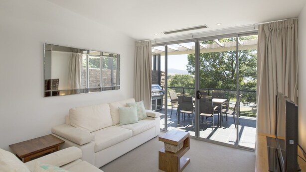 Unclassified image, 1 of 15, button - The Edge Apartment 5 Jindabyne (Jindabyne)
