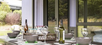 Kickenback Chalet - Contemporary chalet in the heart of Crackenback