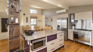 Apartment, 3 Bedrooms | Private kitchen | Espresso maker, fridge, microwave, oven - Ned Kelly's Retreat - Sophisticated style with modern convenience and magical outlook (Jindabyne)