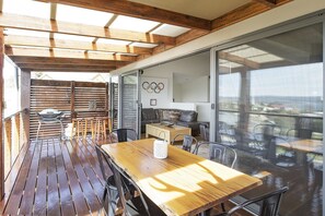Balcony - Ned Kelly's Retreat - Sophisticated style with modern convenience and magical outlook (Jindabyne)