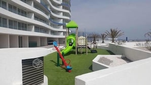Children’s play area – outdoor - Depto Playa Huantajaya Iquique 1152 (Iquique)