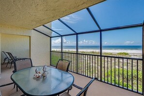 บ้านพัก, 2 ห้องนอน | ระเบียง