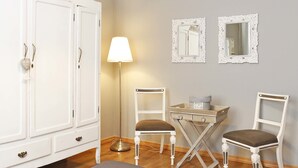 Apartment, 2 Bedrooms | 2 bedrooms, premium bedding, iron/ironing board, cribs (surcharge) - Roma holidays house (Rome)