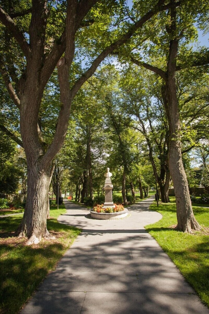 Ryan Mansion photo 7