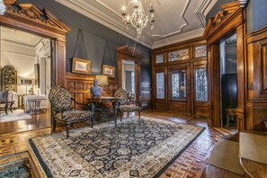 Interior entrance - Ryan Mansion (St. John's)