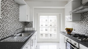 Private kitchen - Westminster King Apartments (London)