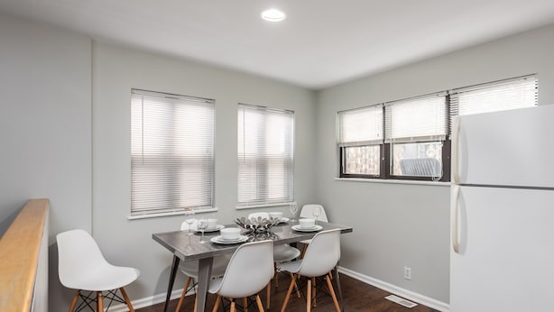 Appartement Tradition, 2 chambres, cuisine | Restauration dans la chambre
