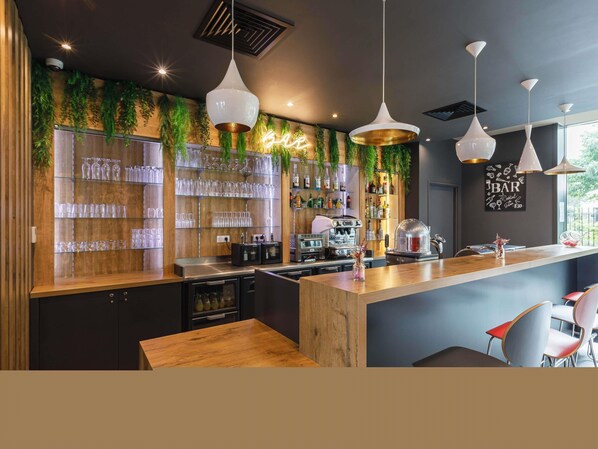 Bar (en la propiedad)