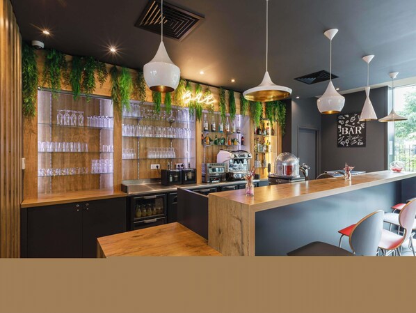 Bar (en la propiedad)