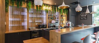 ibis Lyon Carré de Soie 