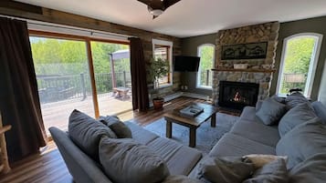 Maison « Premier », 5 chambres, vue montagne, cÎté montagne | Coin séjour