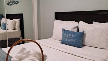 1 bedroom, iron/ironing board, free WiFi, bed sheets