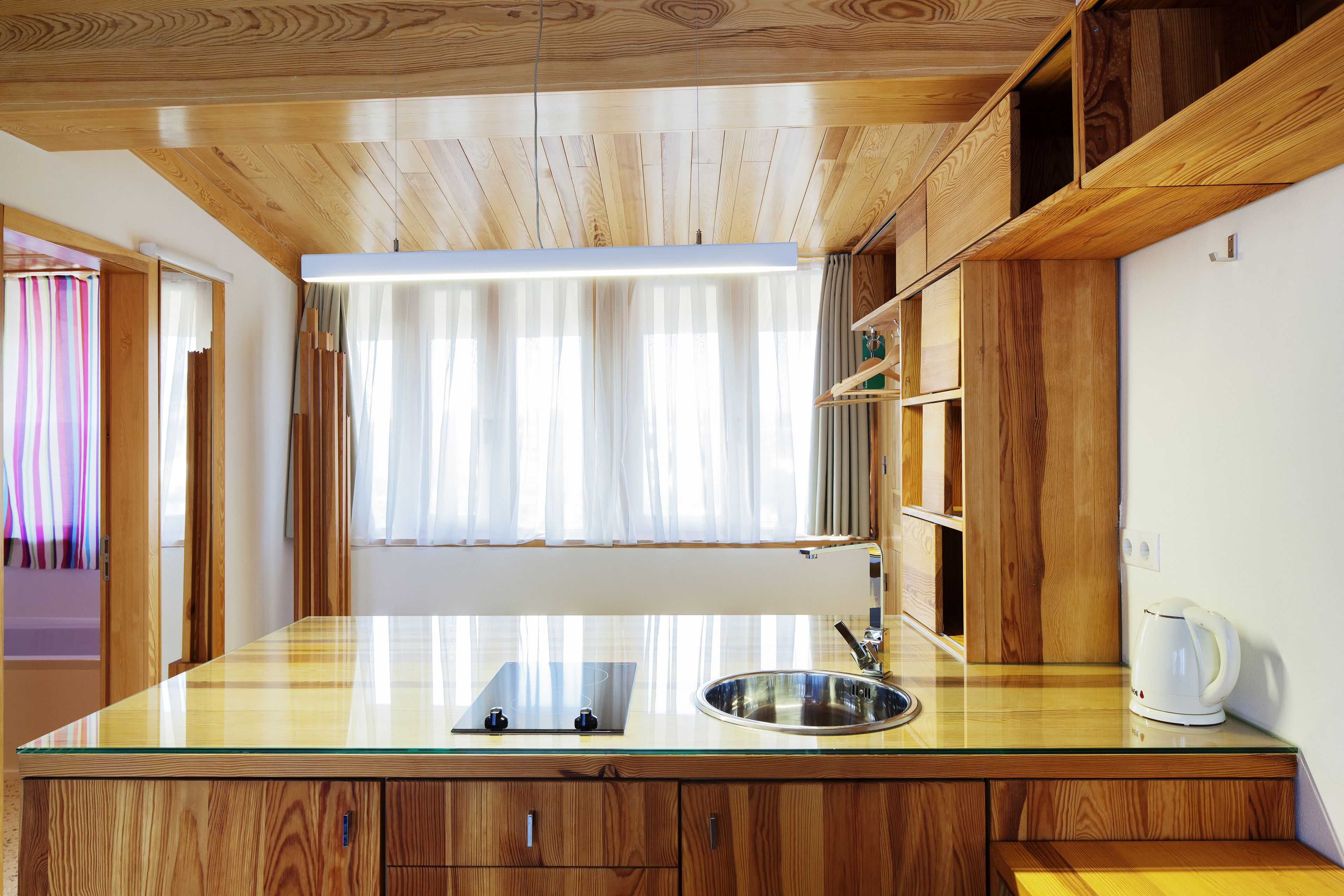 superior studio, terrace, garden view | private kitchenette | fridge, coffee/tea maker, electric kettle