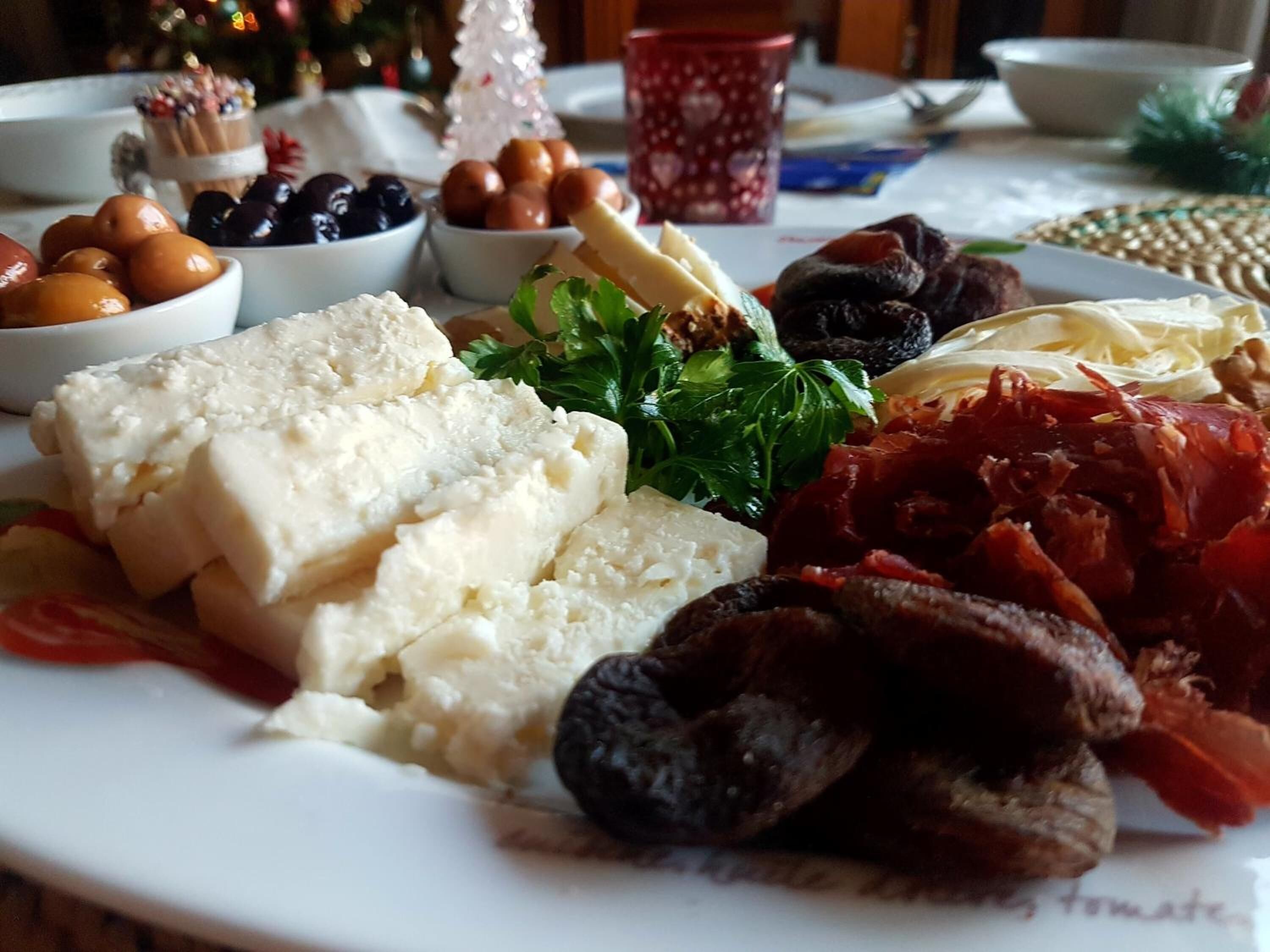 breakfast, lunch, dinner served; turkish cuisine