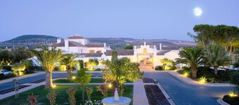 Luxury 2 bedroom Frontline Golf Townhouse with shared pool in a gated community