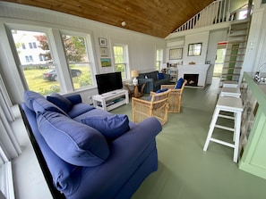 تلفزيون ذكي، كُتُب