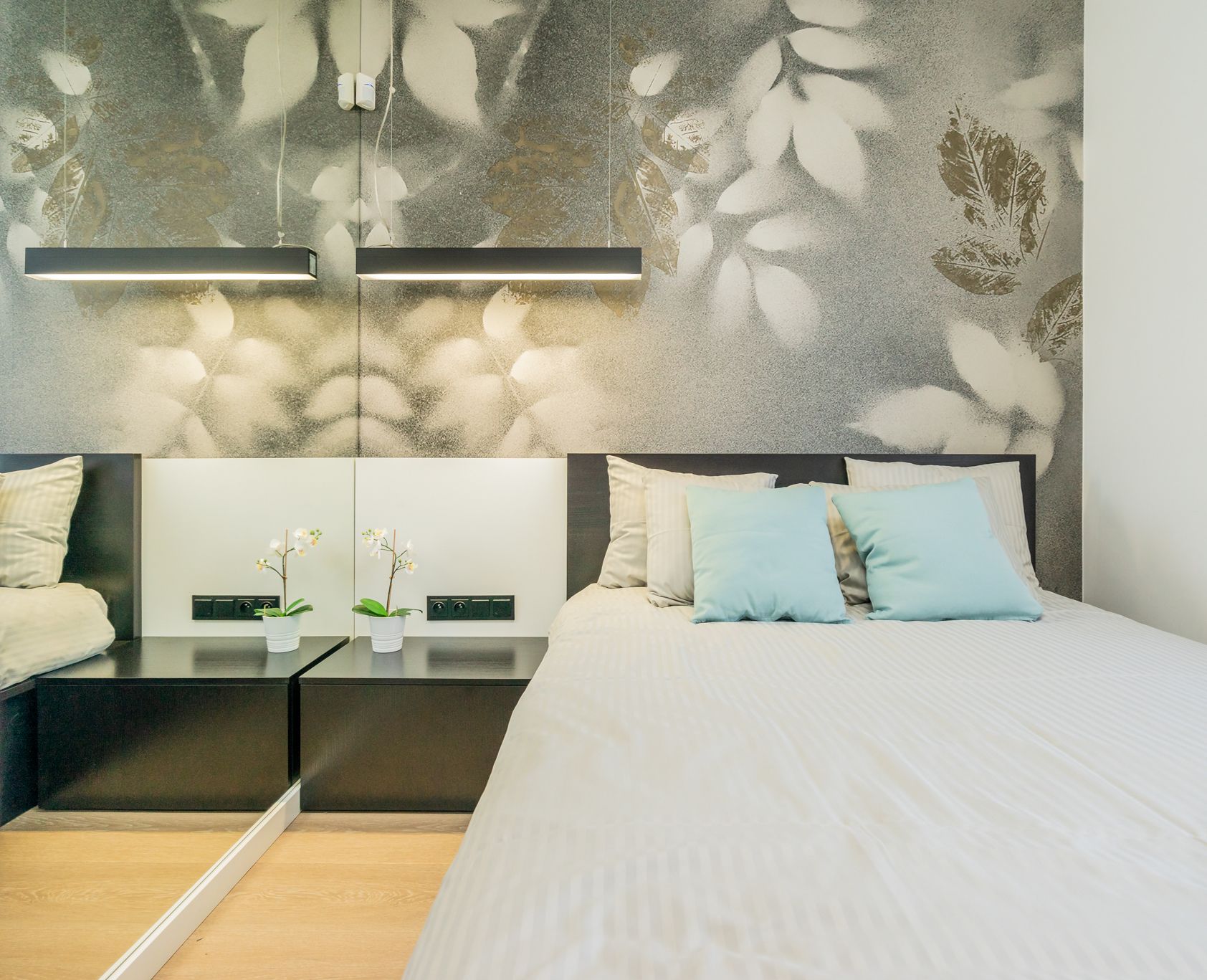 3 bedrooms, premium bedding, pillow-top beds, individually decorated