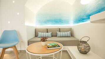 Superior Double Room, Hot Tub, Sea View | Premium bedding, in-room safe, soundproofing, iron/ironing board