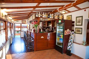 Bar (en la propiedad)