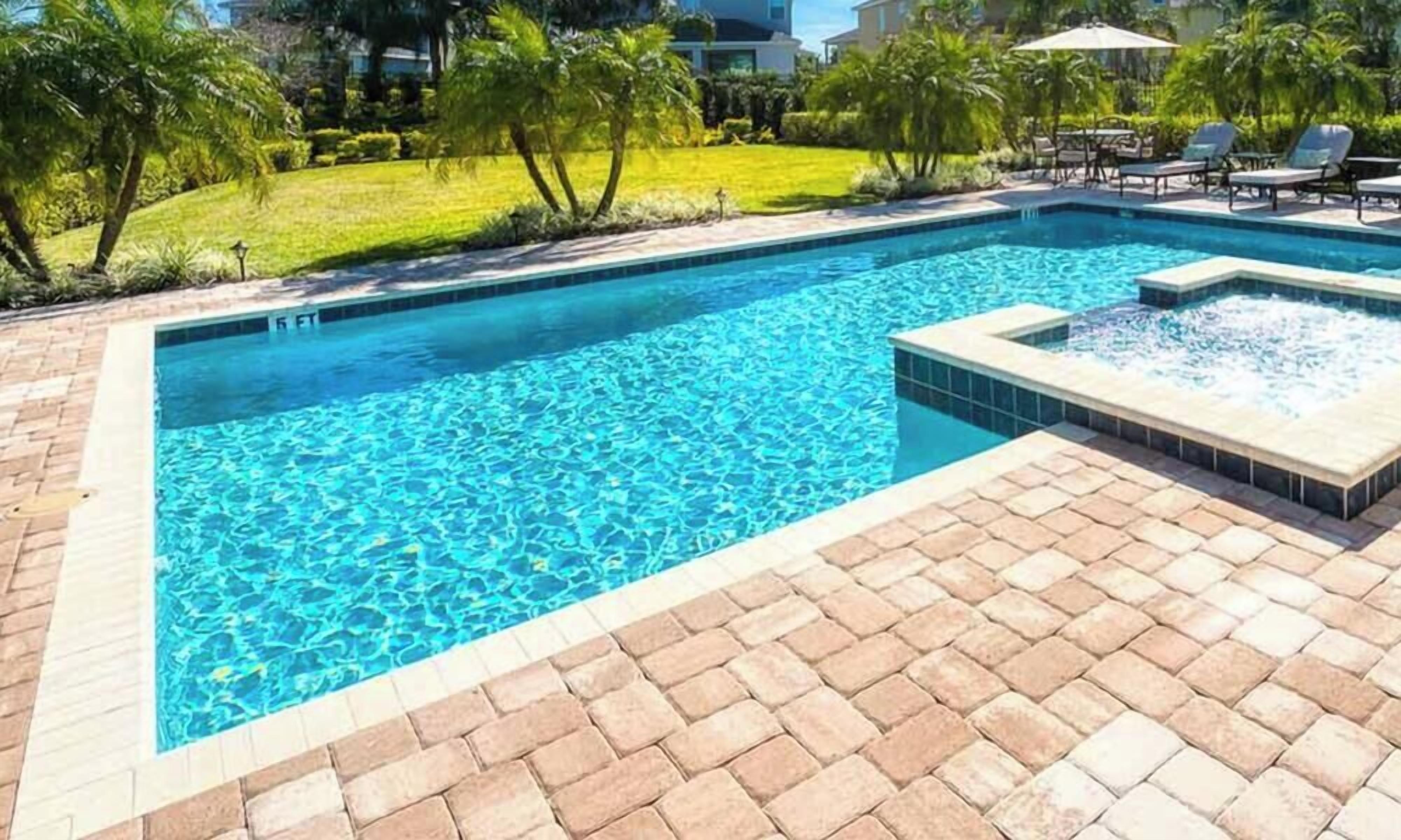 Beheizter Pool