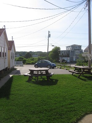 تناول الطعام بالخارج