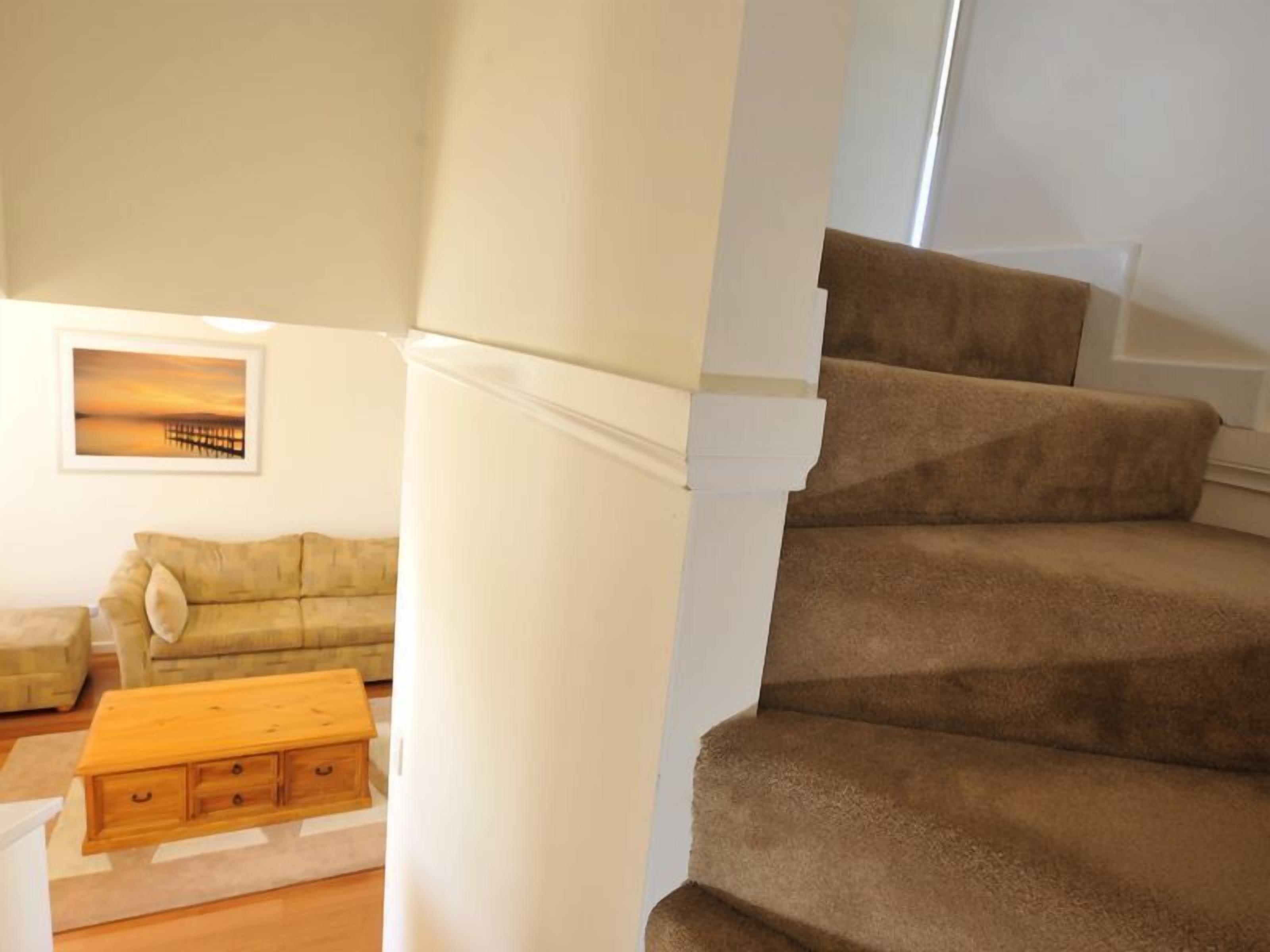 Palm Beach Manor ... — image 4