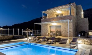 Pool - Thea villa ,south Crete,Sea views, Kids Pool (Triopetra)