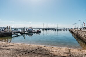 Marina - Studio Azul 2 minutes walk from Peniche beach (Peniche)