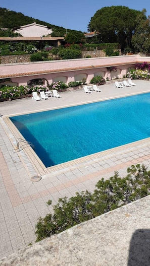 Piscine extérieure