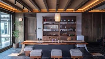 Desk, blackout curtains, free WiFi