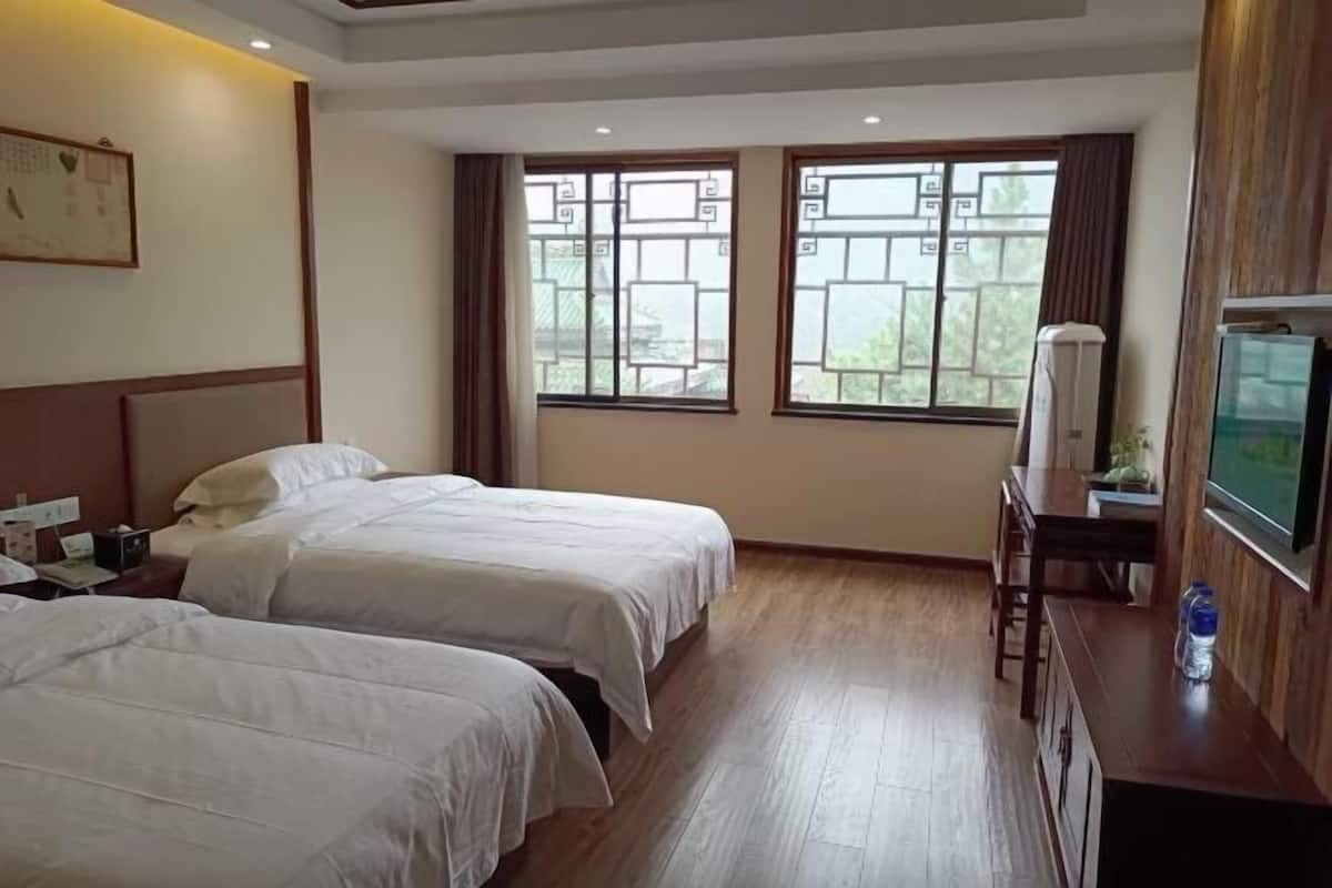 Bureau, rideaux dâobscurcissement, accès au Wi-Fi (inclus)