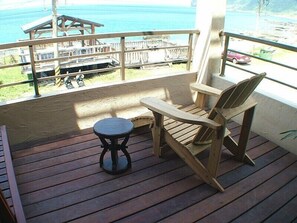 Property amenity - Two Fish (Lanyu)