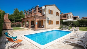 Piscina externa