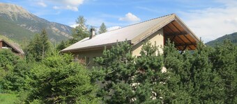 Serre Chevalier 100 M2 CHALET NEAR SKIING