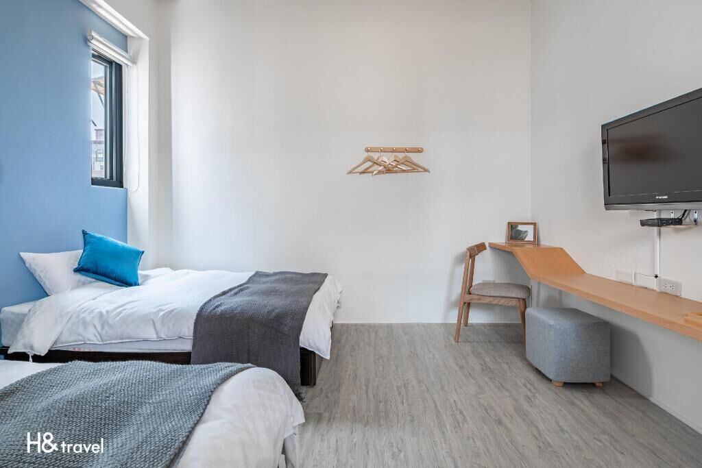 Desk, free WiFi, bed sheets