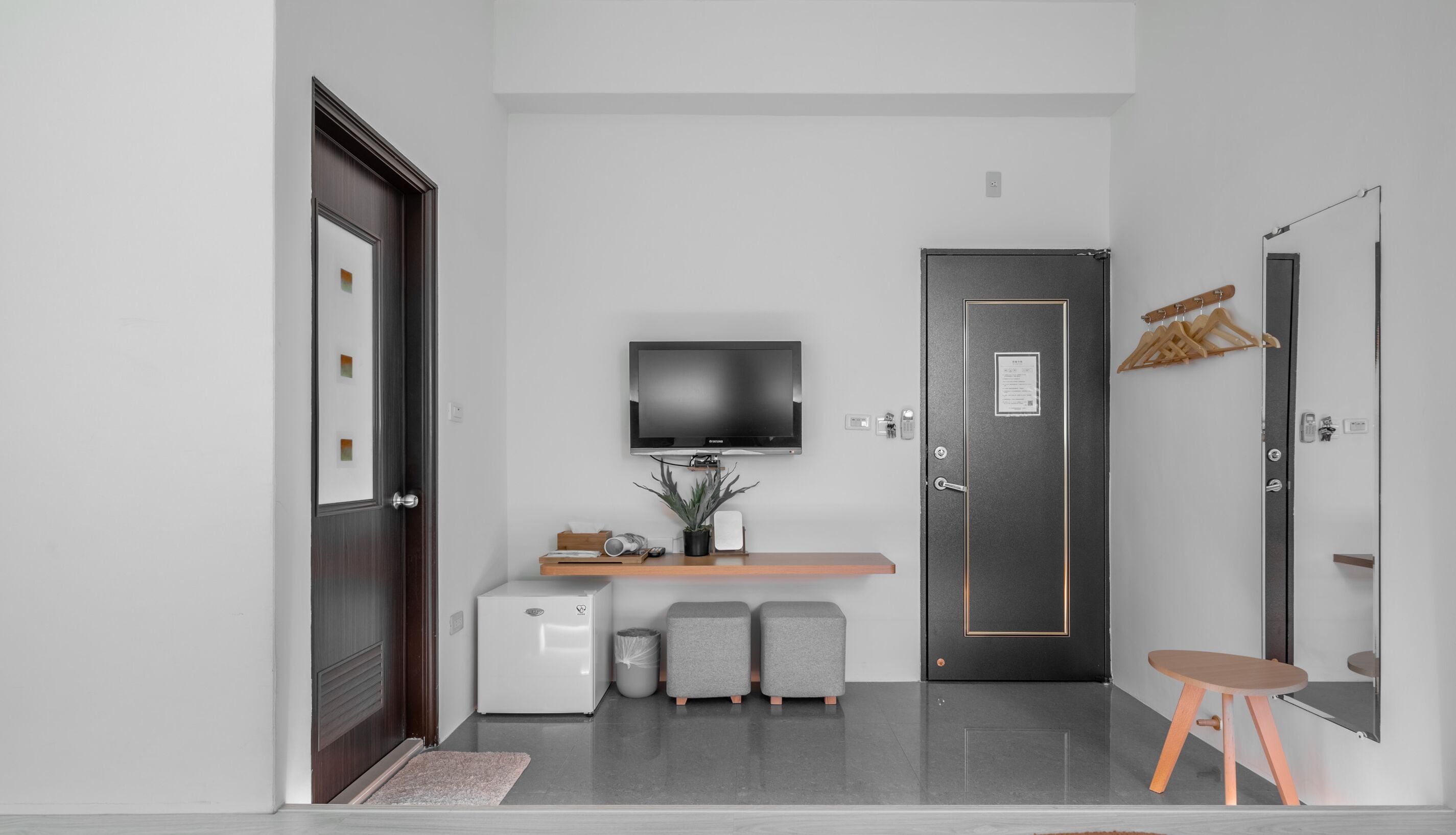 classic room | 1 bedroom, desk, free wifi, bed sheets