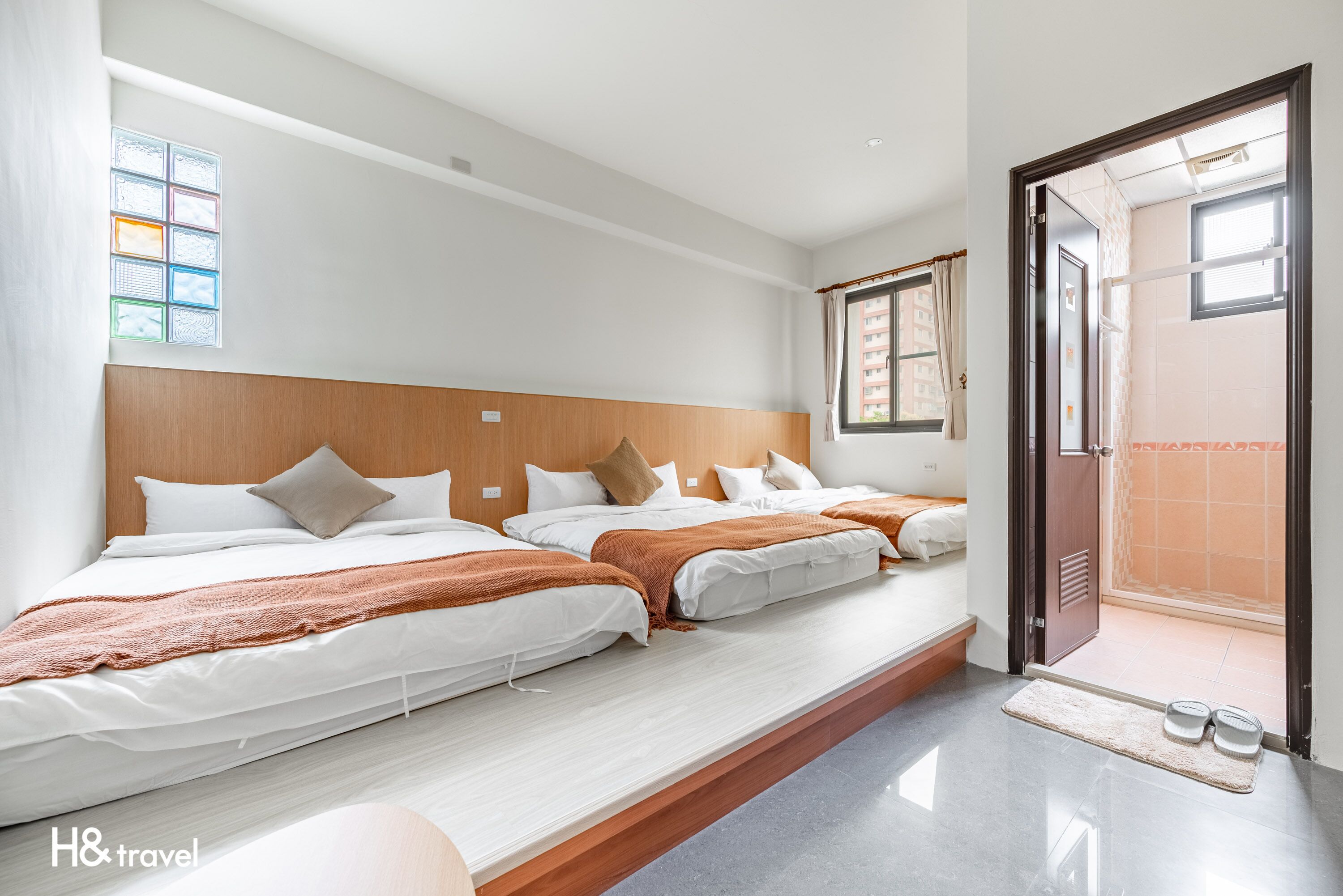 classic room | 1 bedroom, desk, free wifi, bed sheets